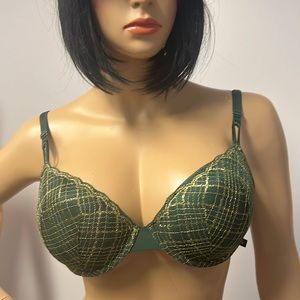 Victoria Secret Lined Demi Bra S 34D